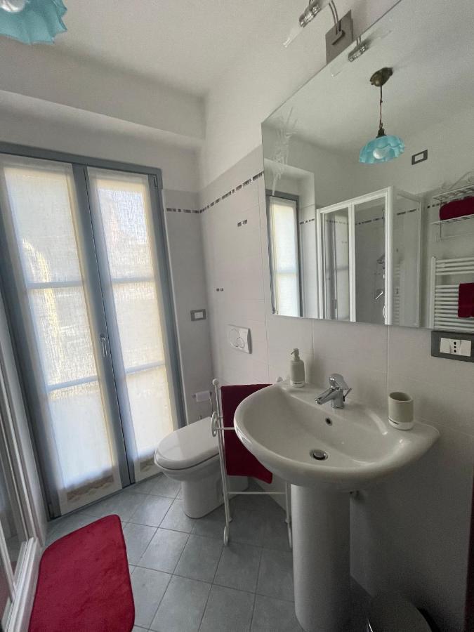 Il Cortiletto Apartment โดโมดอสโซลา ภายนอก รูปภาพ